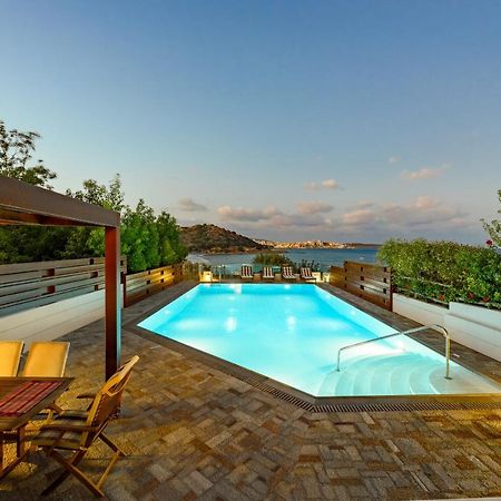 Agios Nikolaos Beach Villas Buitenkant foto